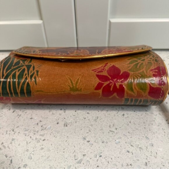 Vintage Genuine Boardy Leather Hand Tooled Elephant Safari Purse -Snap Closure - Picture 2 of 14